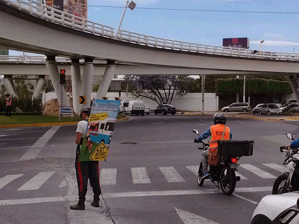 Apa Promoboard Volanteo Food Truck Park